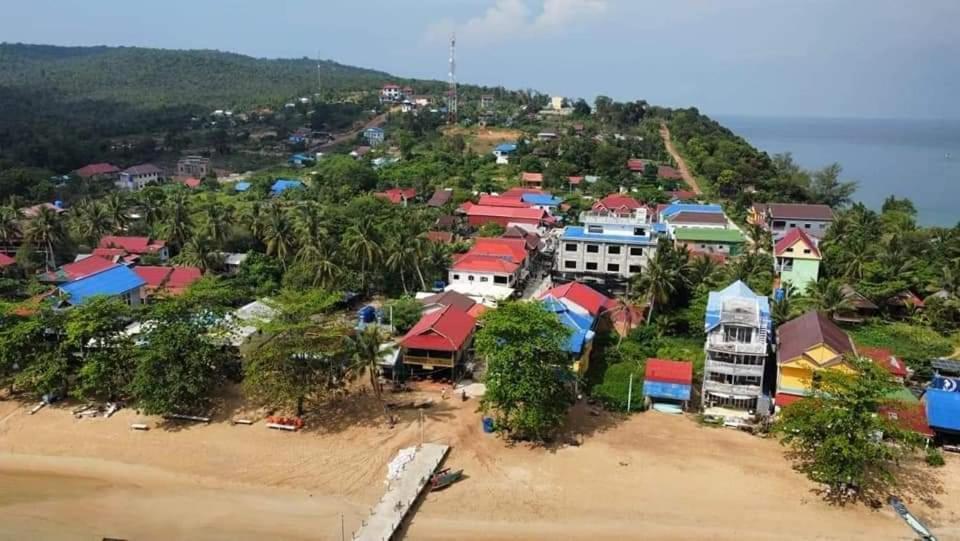 Sam'S Guesthouse M'Pai Bay ロンサレム島 エクステリア 写真