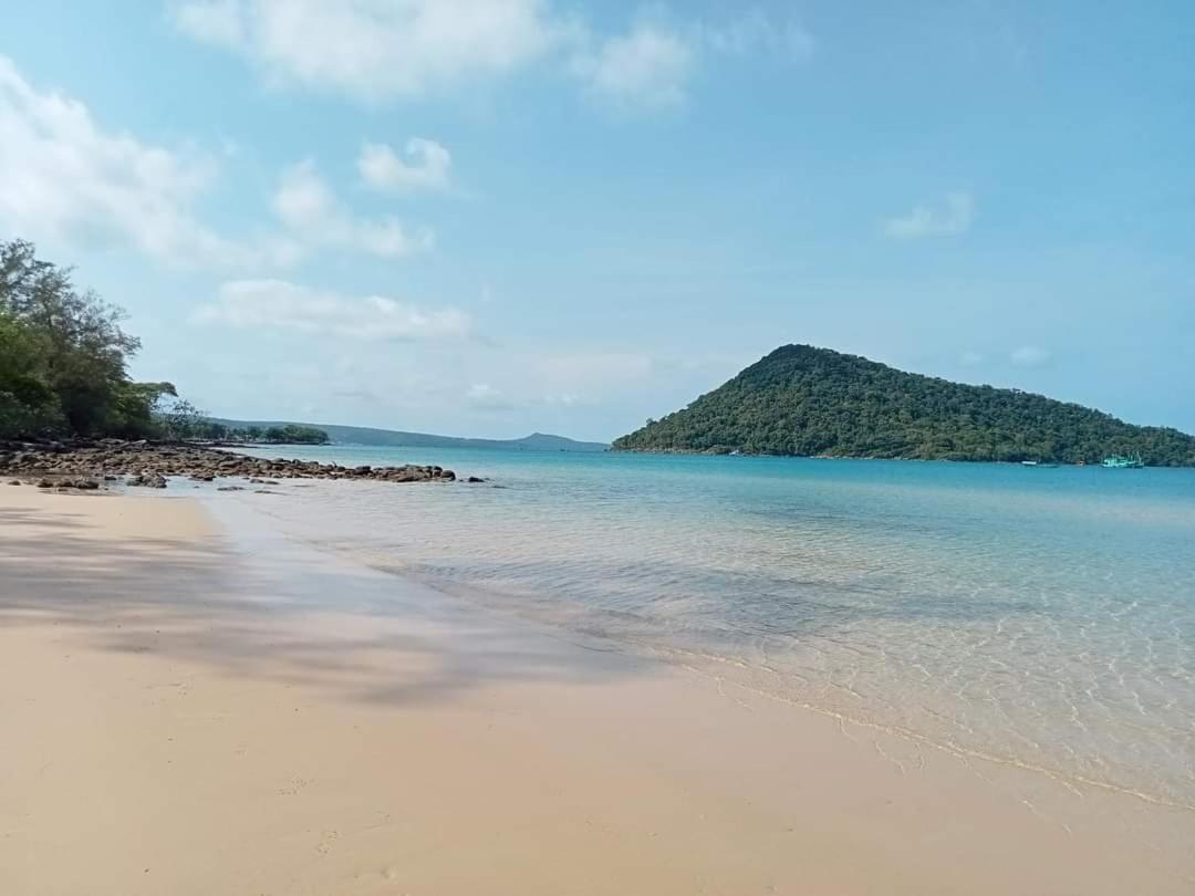 Sam'S Guesthouse M'Pai Bay ロンサレム島 エクステリア 写真
